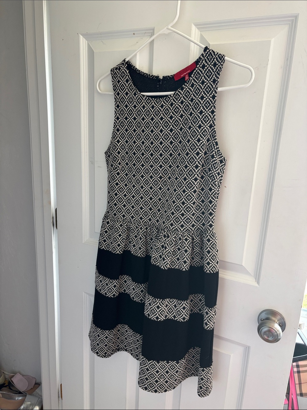 Saks Fifth Avenue Black and White Sleeveless Patterned Mini Dress